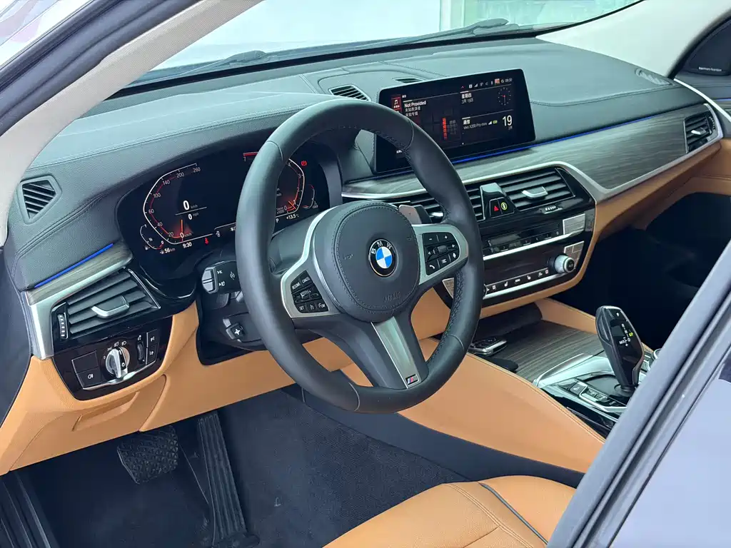 BMW 6 Series GT 2020 630i Luxury Design Package купить на сайте DeffCars