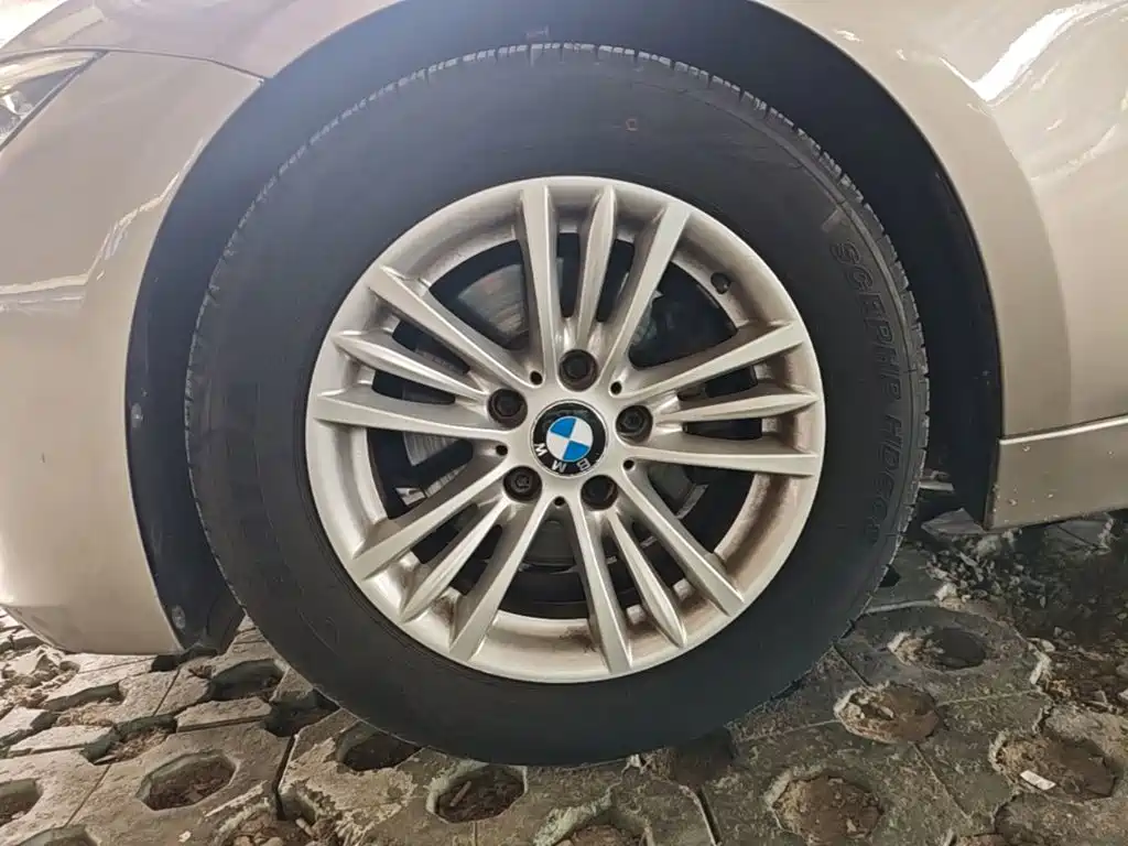 BMW 3 Series 2015 320Li Ultra Fashion Edition купить на сайте DeffCars