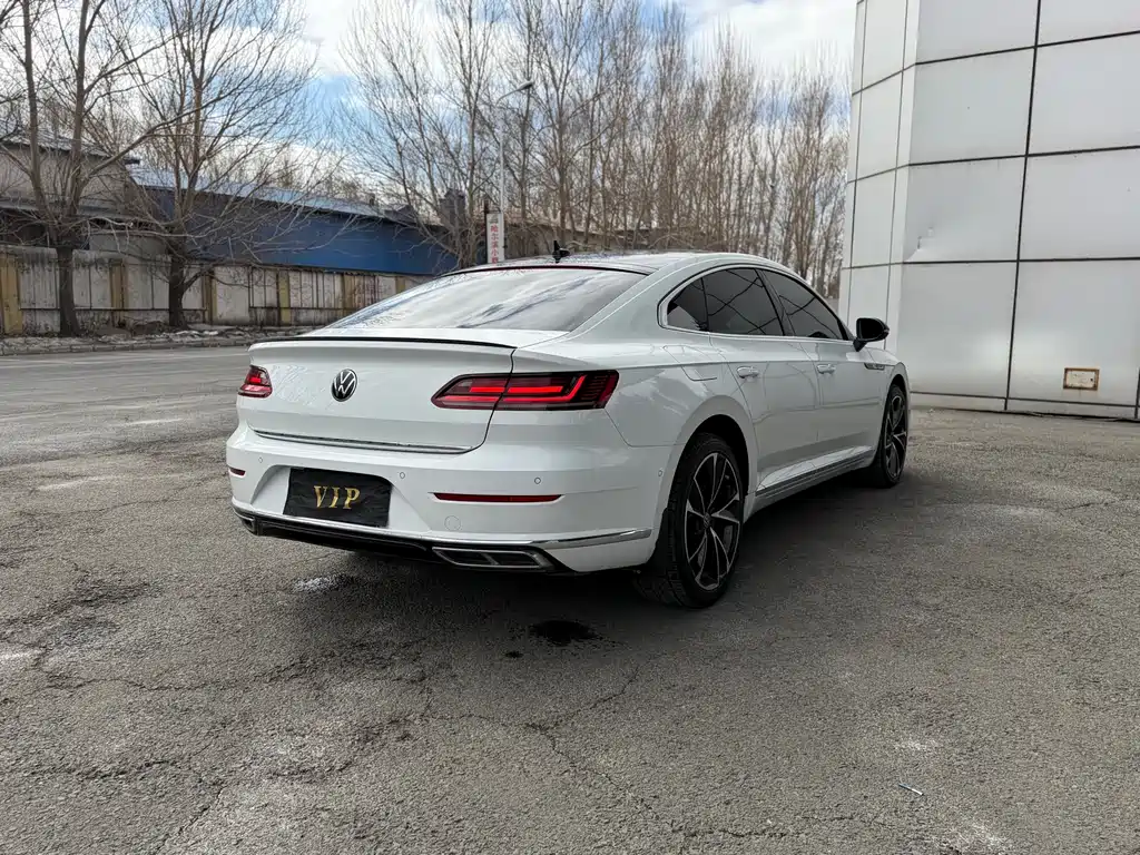 FAW-Volkswagen CC 2023 380TSI eye-catching version купить на сайте DeffCars