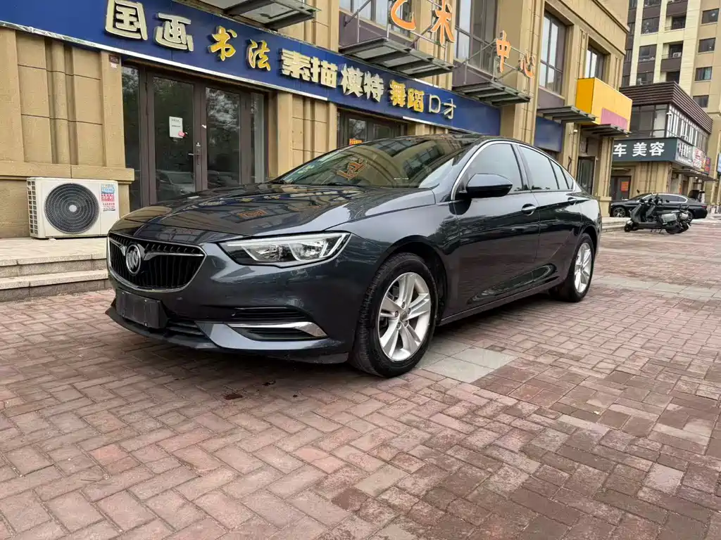 Regal 2019 20T Elite National VI купить на сайте DeffCars