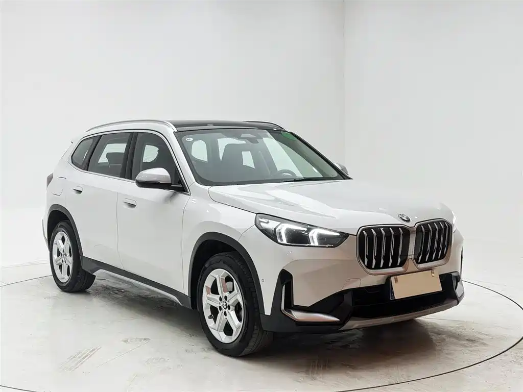 BMW X1 2023 sDrive20Li X Design Package купить на сайте DeffCars