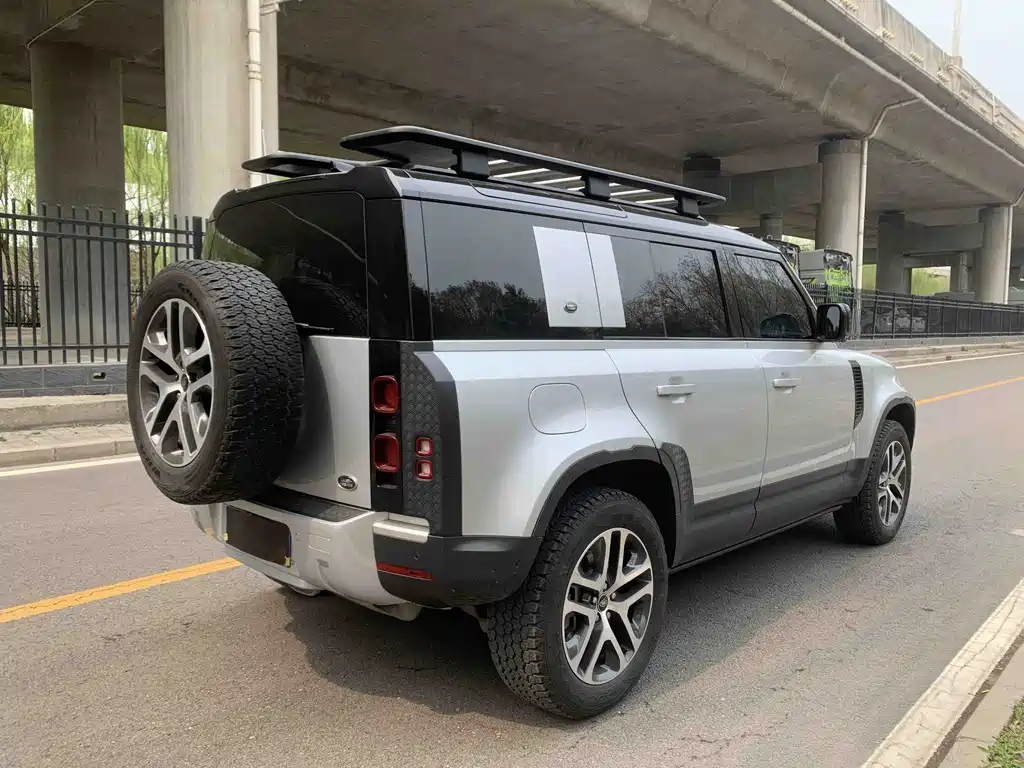 Land Rover Defender 2022 110 P400 Dark Special Edition купить на сайте DeffCars