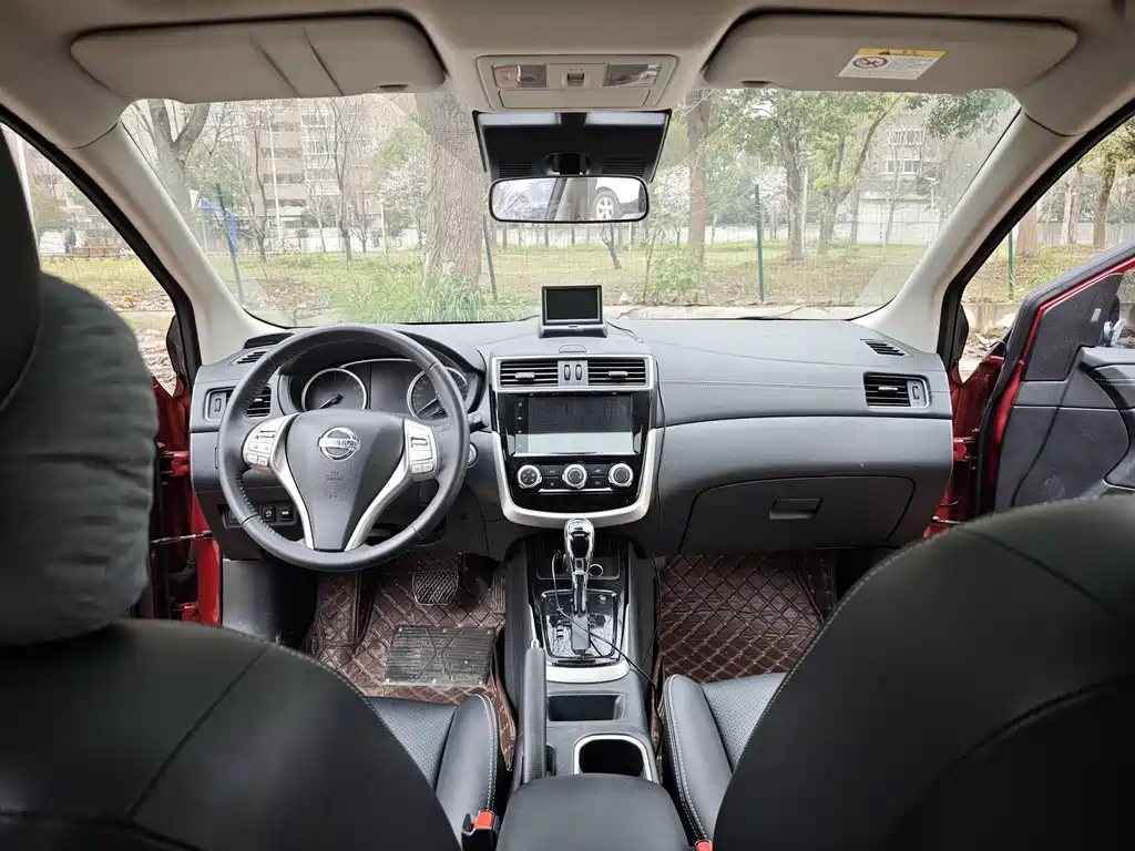 Tiida 2021 1.6L CVT Smart Travel Edition купить на сайте DeffCars