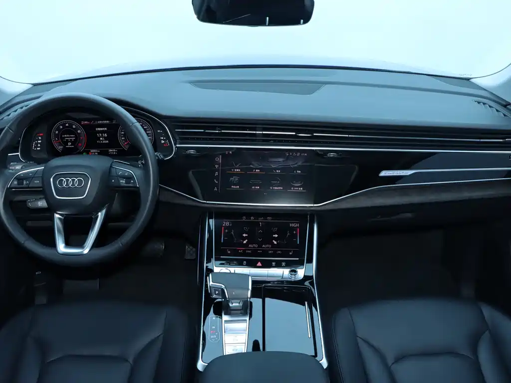 Audi Q8 2019 55 TFSI luxury and dynamic model купить на сайте DeffCars