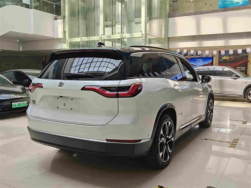 NIO ES8 2020 415KM seven-seater version купить на сайте DeffCars