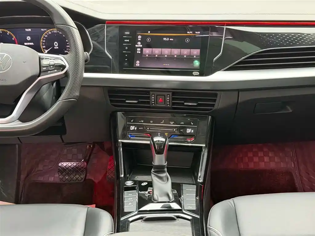 Passat 2023 facelift 330TSI Elite Edition купить на сайте DeffCars