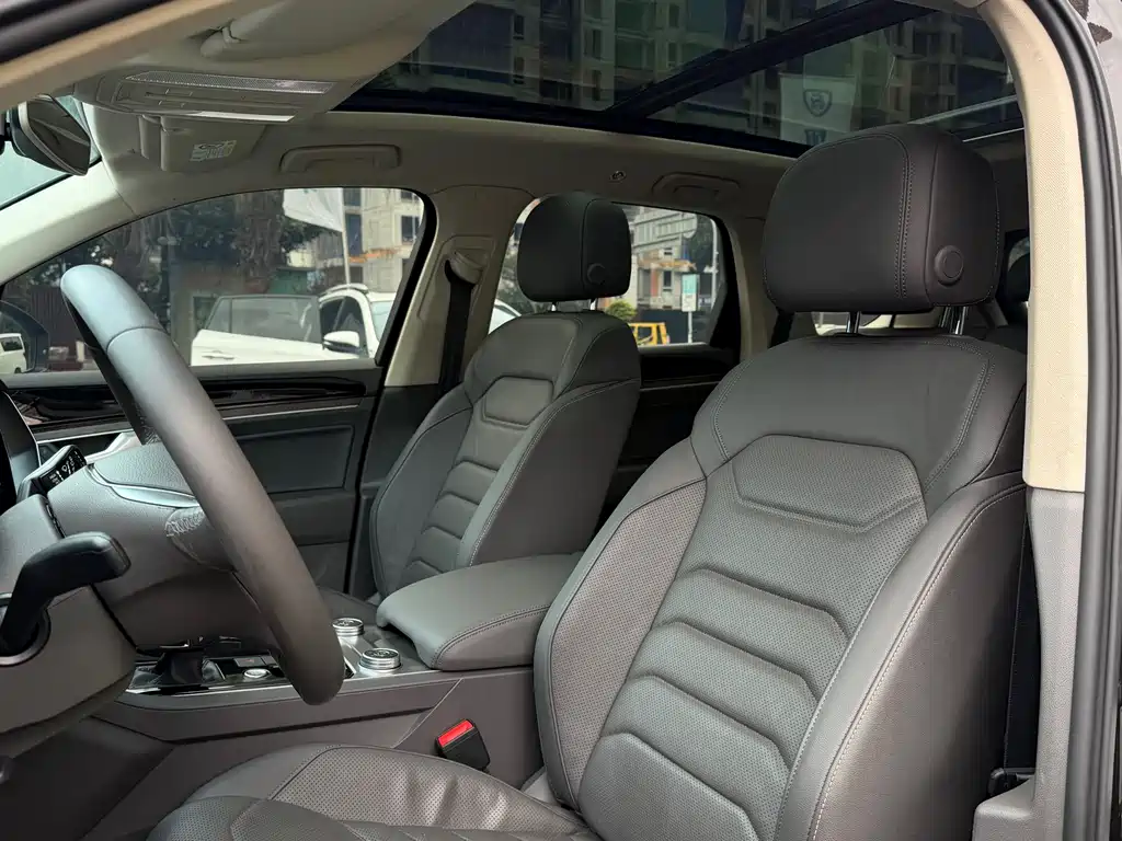 Touareg 2019 3.0TSI Ruifeng Edition National VI купить на сайте DeffCars