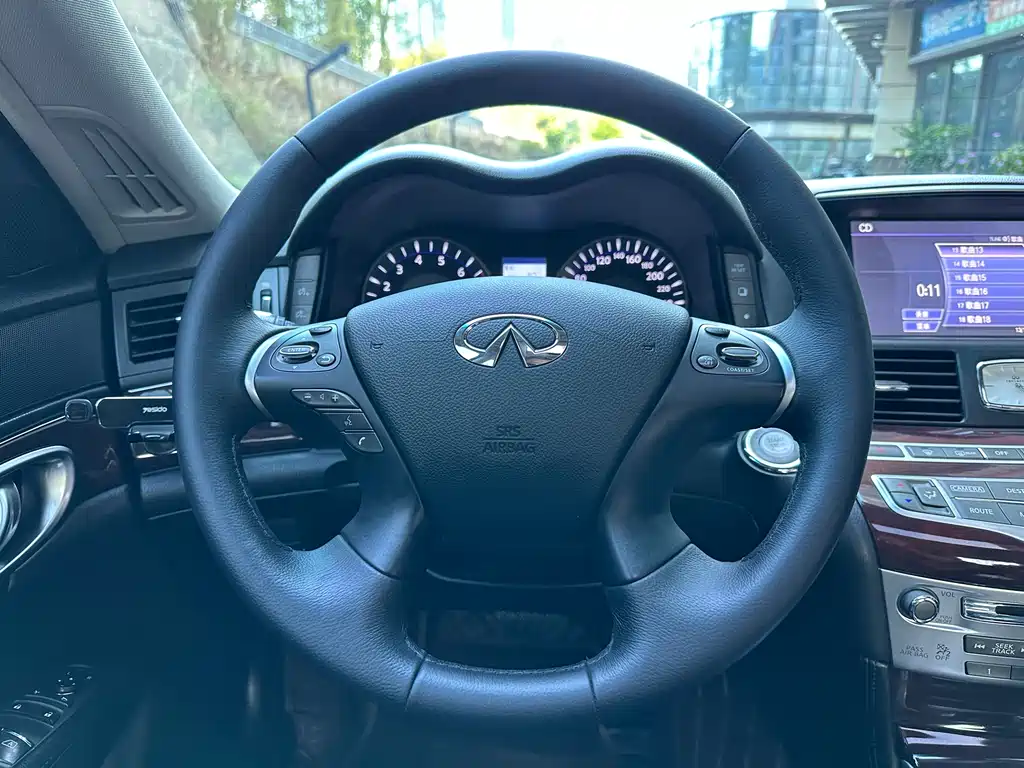 Infiniti Q70 2019 Q70L 2.0T Enjoy Edition купить на сайте DeffCars