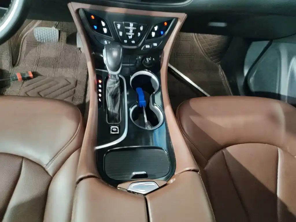 Envision Plus 2020 20T two-wheel drive luxury model купить на сайте DeffCars