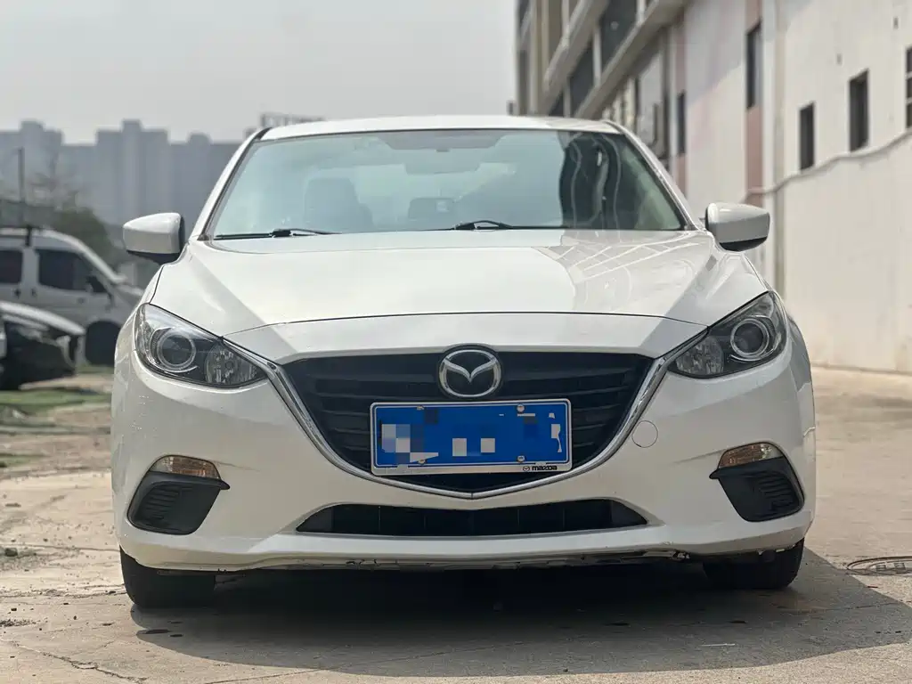 Mazda3 Angkesela 2014 sedan 1.5L automatic comfort type купить на сайте DeffCars