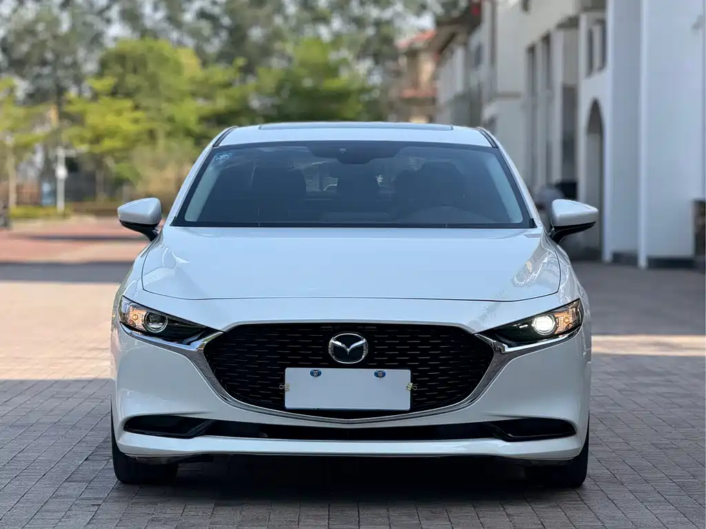 Mazda3 Angkesela 2020 2.0L Automatic Premium Edition купить на сайте DeffCars