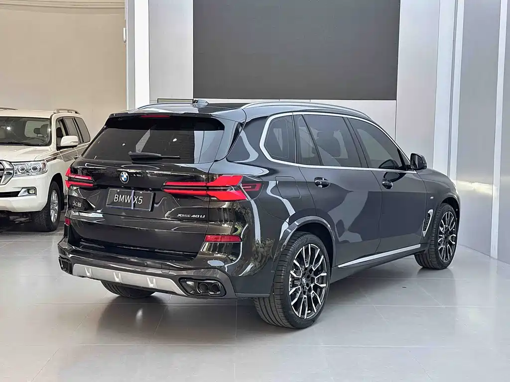 BMW X5 2023 xDrive 40Li M Sport Kit купить на сайте DeffCars