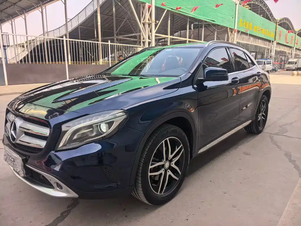 Mercedes-Benz GLA 2017 GLA 220 4MATIC Fashion Model купить на сайте DeffCars