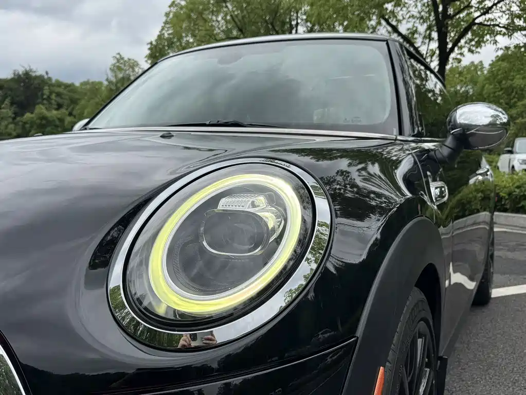 MINI 2019 2.0T COOPER S Artist купить на сайте DeffCars