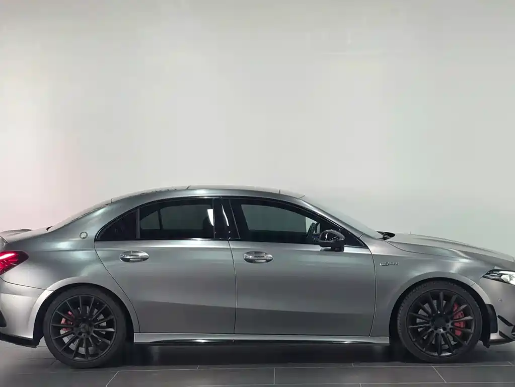 Mercedes-Benz A-Class AMG 2020 AMG A 35 L 4MATIC купить на сайте DeffCars