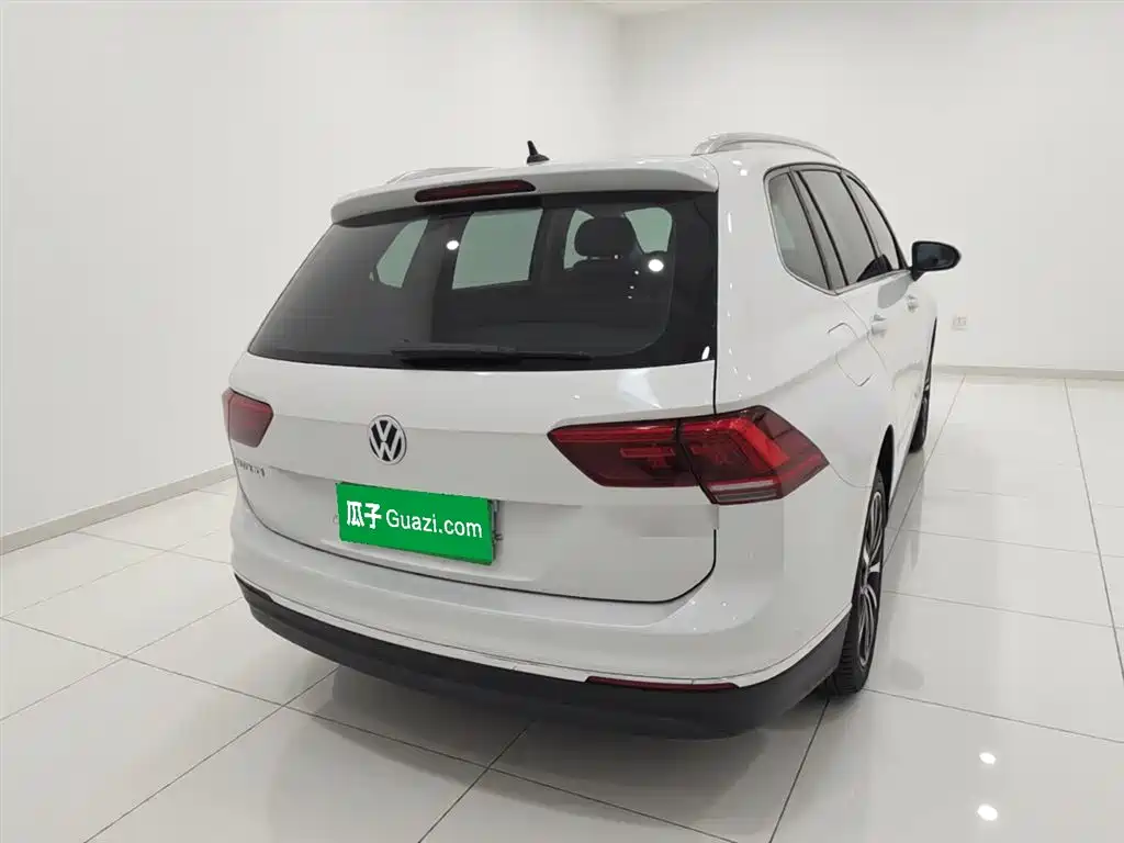 Tiguan L 2019 380TSI automatic four-wheel drive smart luxury version 7 seats National VI купить на сайте DeffCars