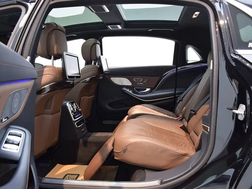 Maybach S-Class 2015 S 400 4MATIC купить на сайте DeffCars