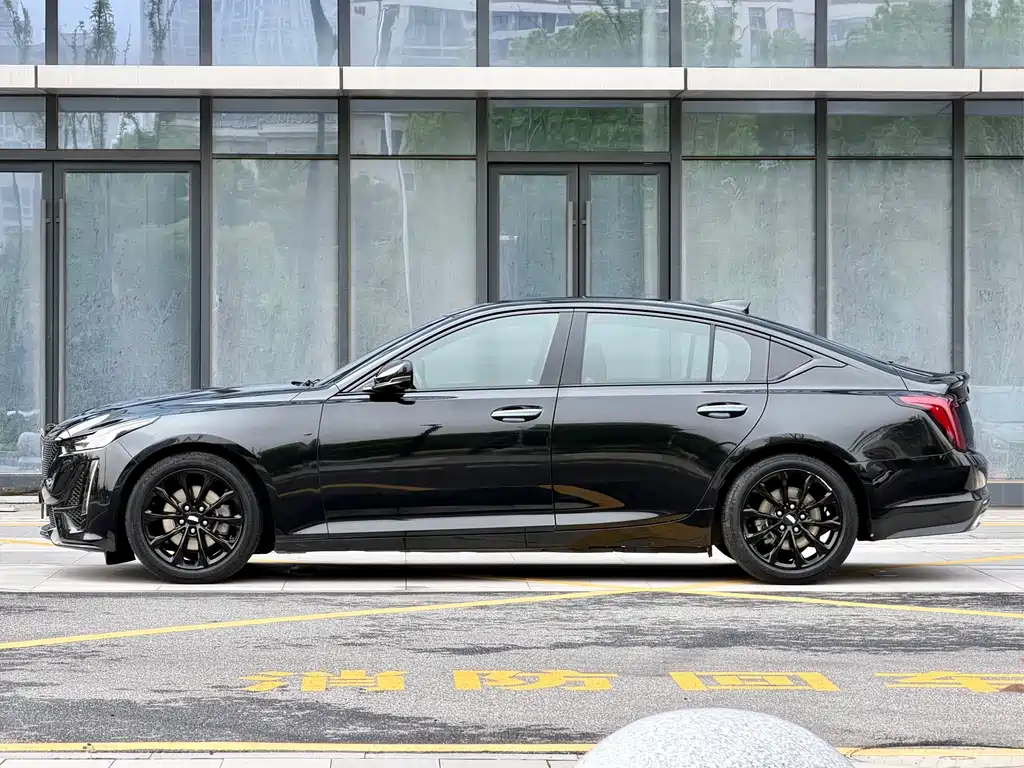 Cadillac CT5 2020 28T luxury model купить на сайте DeffCars
