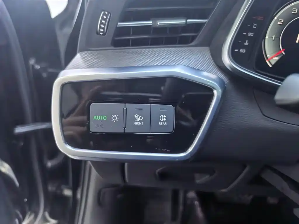 Audi A6L 2021 55 TFSI quattro exclusive dynamic model купить на сайте DeffCars