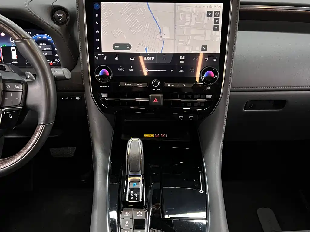 Wilfa 2024 Crown Dual Engine 2.5L Supreme Executive Edition купить на сайте DeffCars