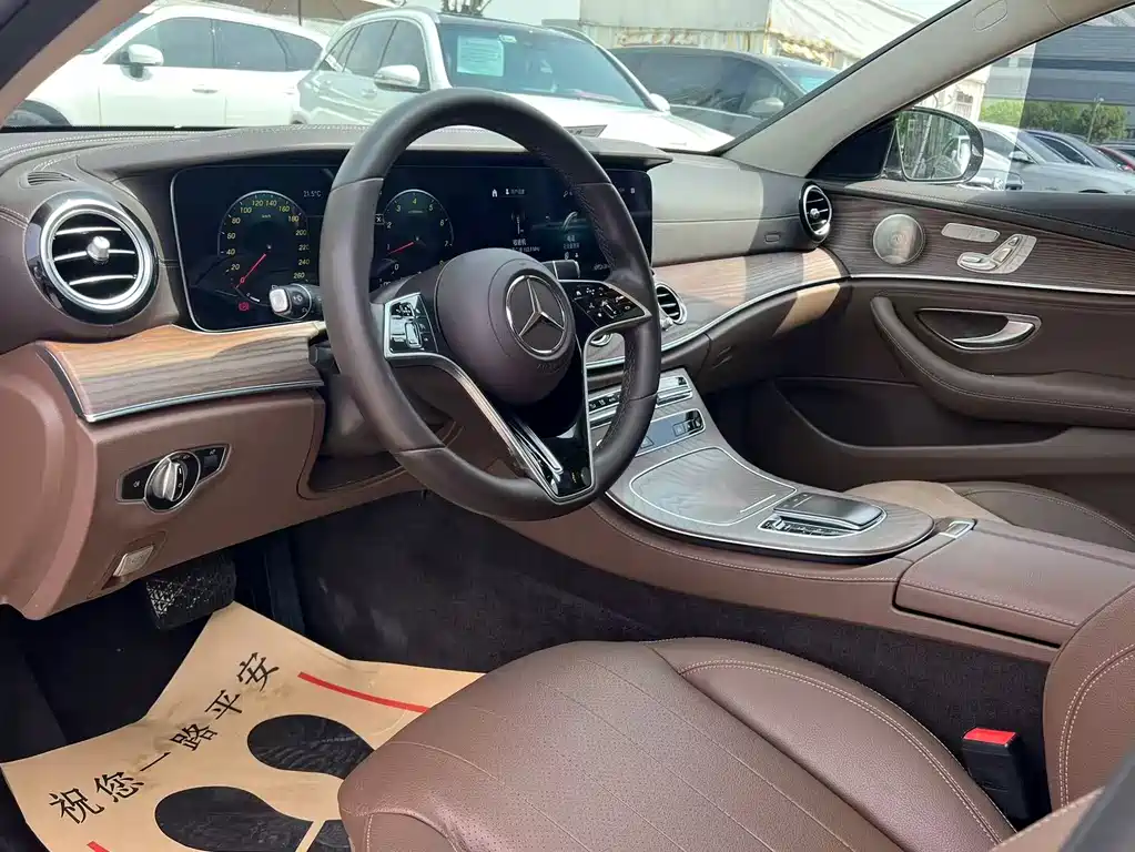 Mercedes-Benz E-Class 2022 E 300 L Luxury Model купить на сайте DeffCars