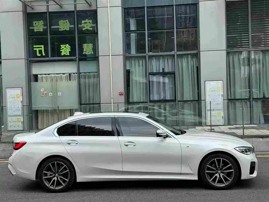 BMW 3 Series 2021 325Li M Sports Package купить на сайте DeffCars