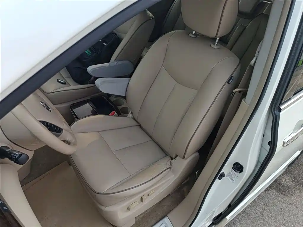 Guishi 2015 3.5L SL купить на сайте DeffCars