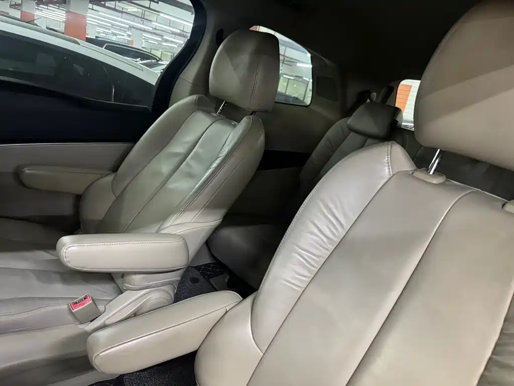 Buick GL8 2017 25S Premium Type National V купить на сайте DeffCars