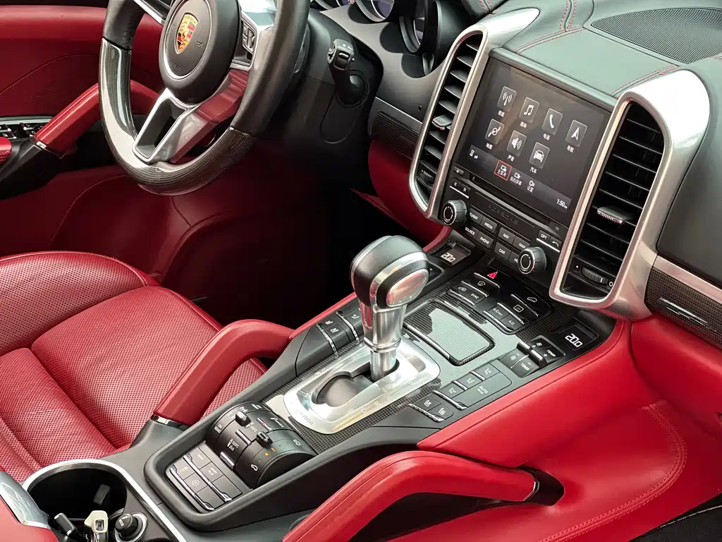 Cayenne 2015 Cayenne Turbo 4.8T купить на сайте DeffCars