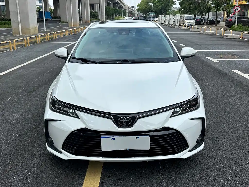 Corolla 2019 1.2T S-CVT GL-i Elite Edition купить на сайте DeffCars