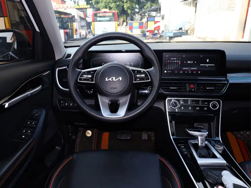 Seltos 2023 1.5L CVT Deluxe Edition купить на сайте DeffCars