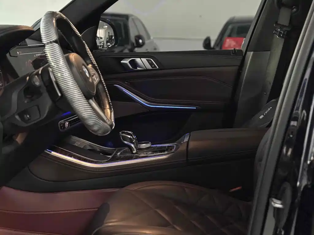 BMW X5 2022 facelift xDrive 40Li M sports package купить на сайте DeffCars