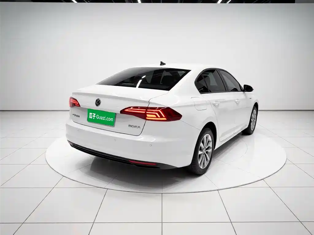 Bora 2021 1.5L automatic fashion smart connected version купить на сайте DeffCars