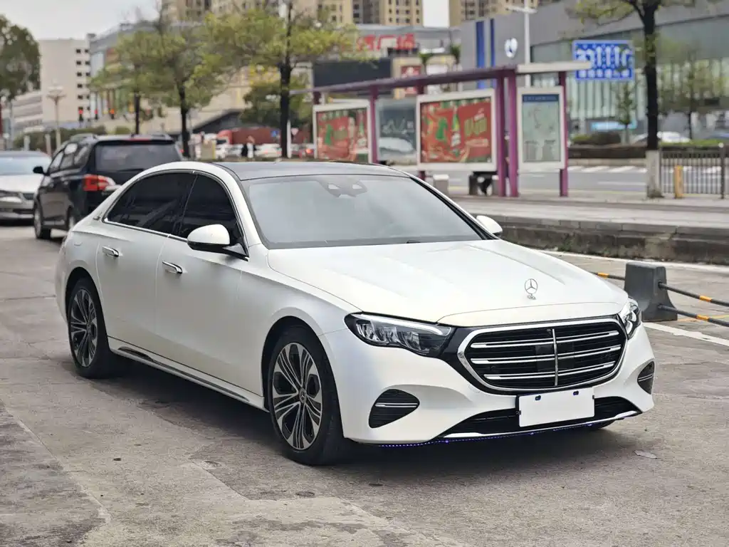 Mercedes-Benz E-Class 2025 E 300 L Luxury Model купить на сайте DeffCars