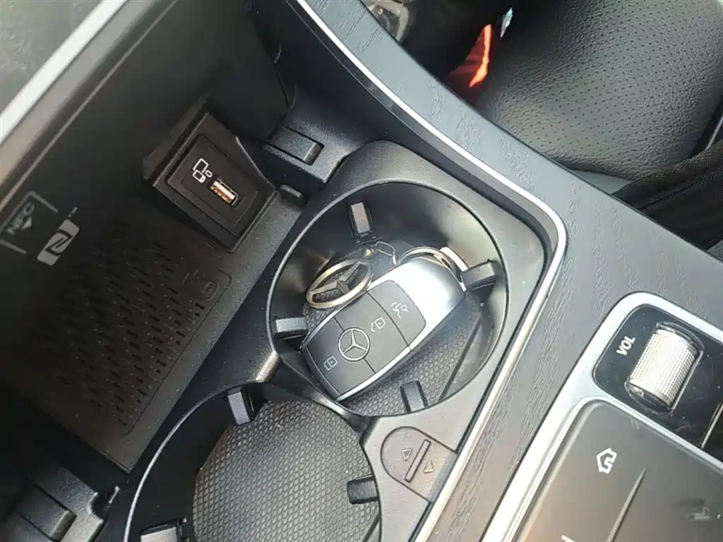 Mercedes-Benz C-Class 2020 C 260 L Sports Edition купить на сайте DeffCars