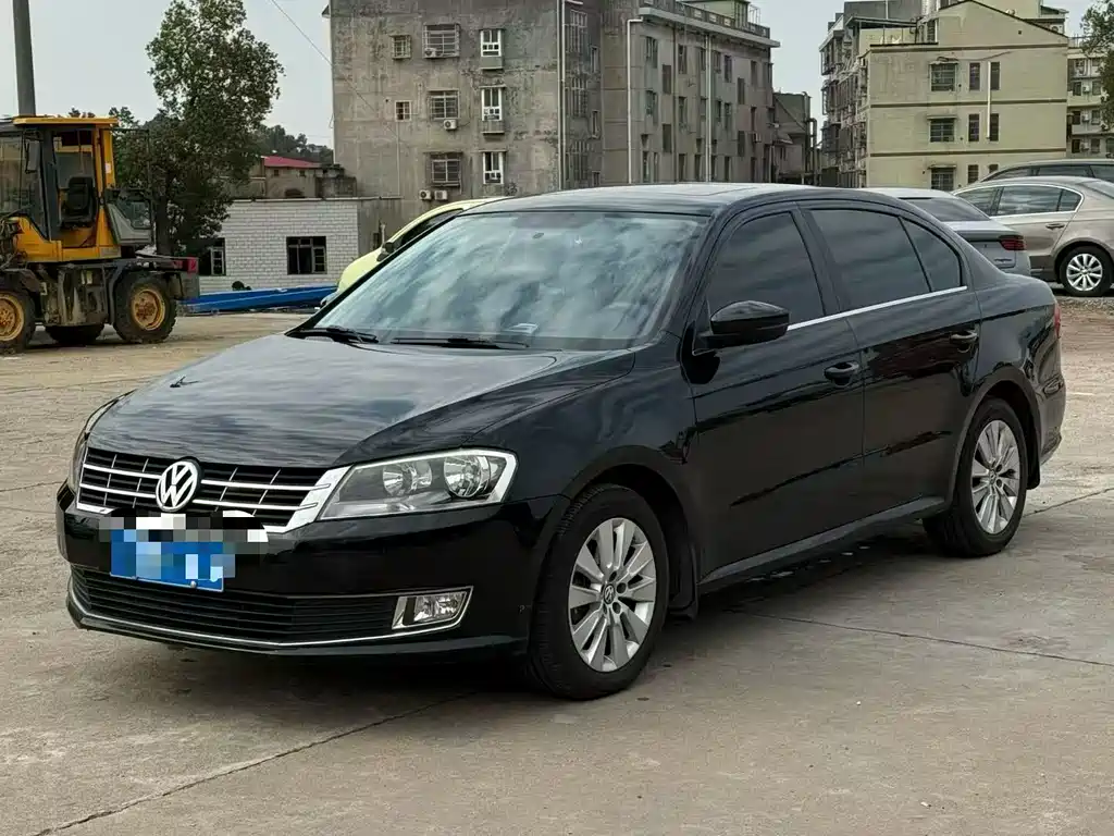 Lavida 2013 facelift 1.4TSI DSG comfort version купить на сайте DeffCars