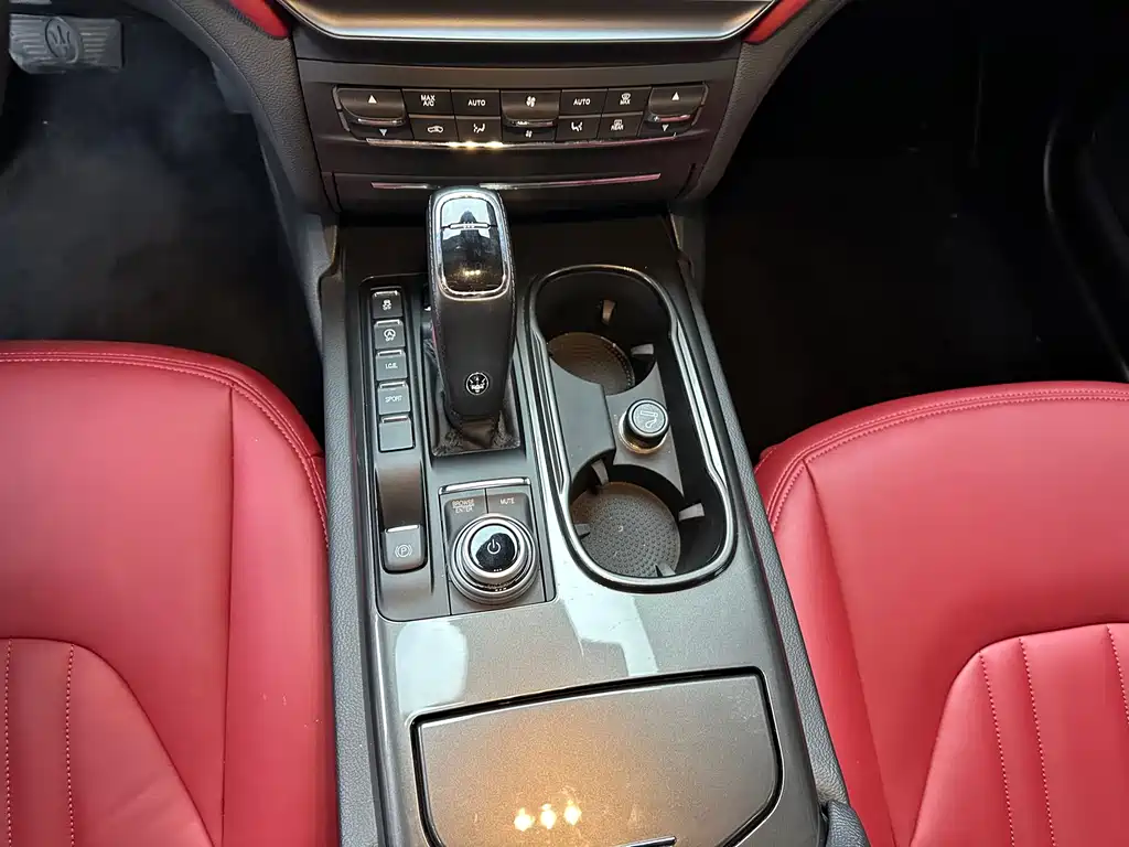 Ghibli 2021 2.0T Edge Edition купить на сайте DeffCars