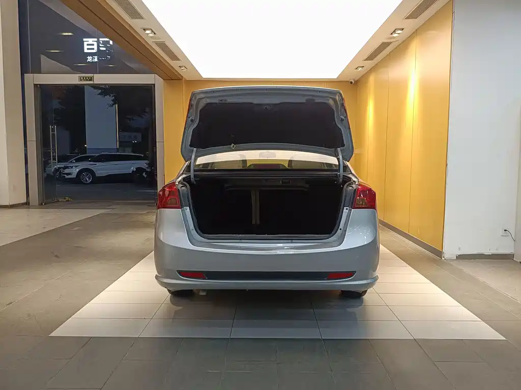 Excelle 2013 1.5L automatic classic купить на сайте DeffCars