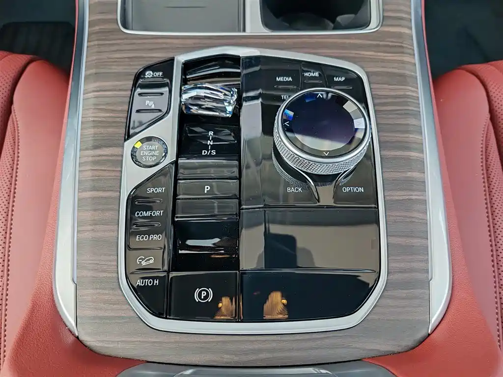 BMW X5 2025 xDrive 40Li Exclusive M Sports Night Package купить на сайте DeffCars