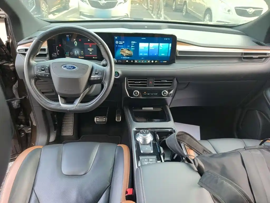 Ruijie 2021 PLUS EcoBoost 245 four-wheel drive Zunrui type 7 seats купить на сайте DeffCars