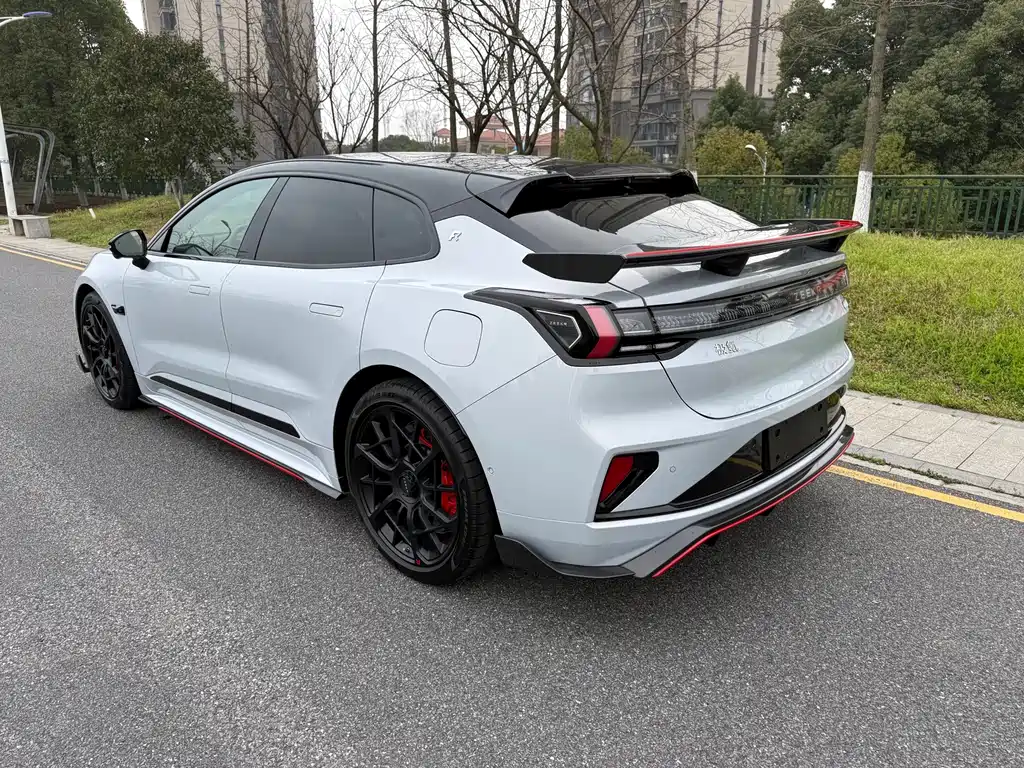 Jikrypton 001 FR 2023 FR version 100kWh купить на сайте DeffCars