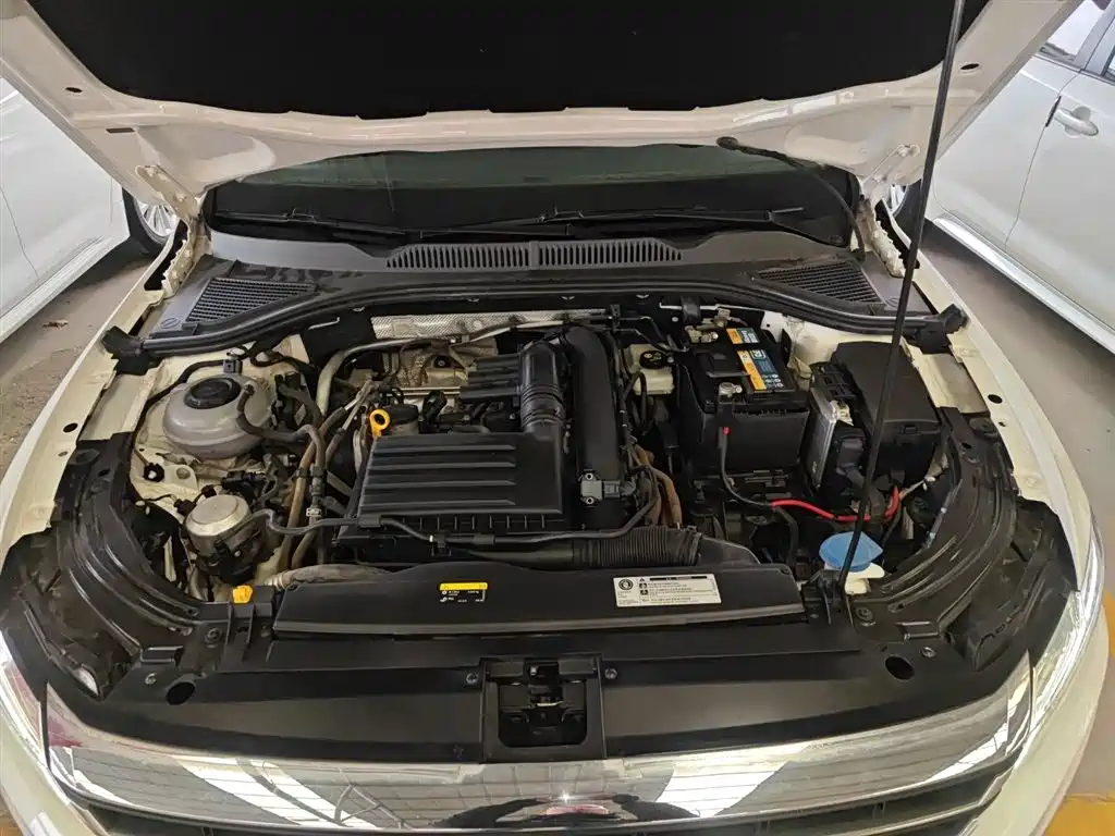 Lavida 2019 280TSI DSG Comfort Edition National VI купить на сайте DeffCars