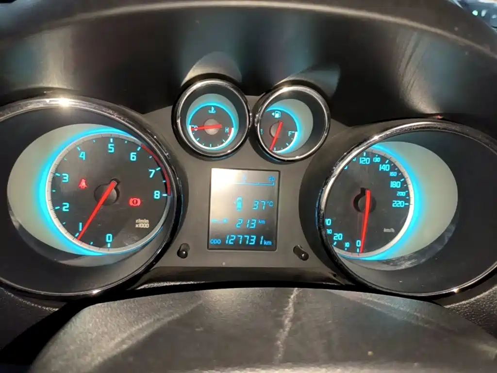 Changan CS35 2015 1.6L Manual Premium Type National IV купить на сайте DeffCars