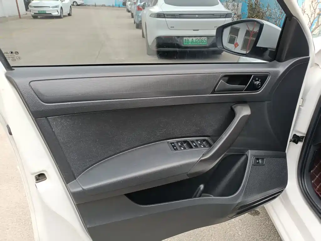 Santana 2019 1.5L Automatic Fashion Edition National V купить на сайте DeffCars