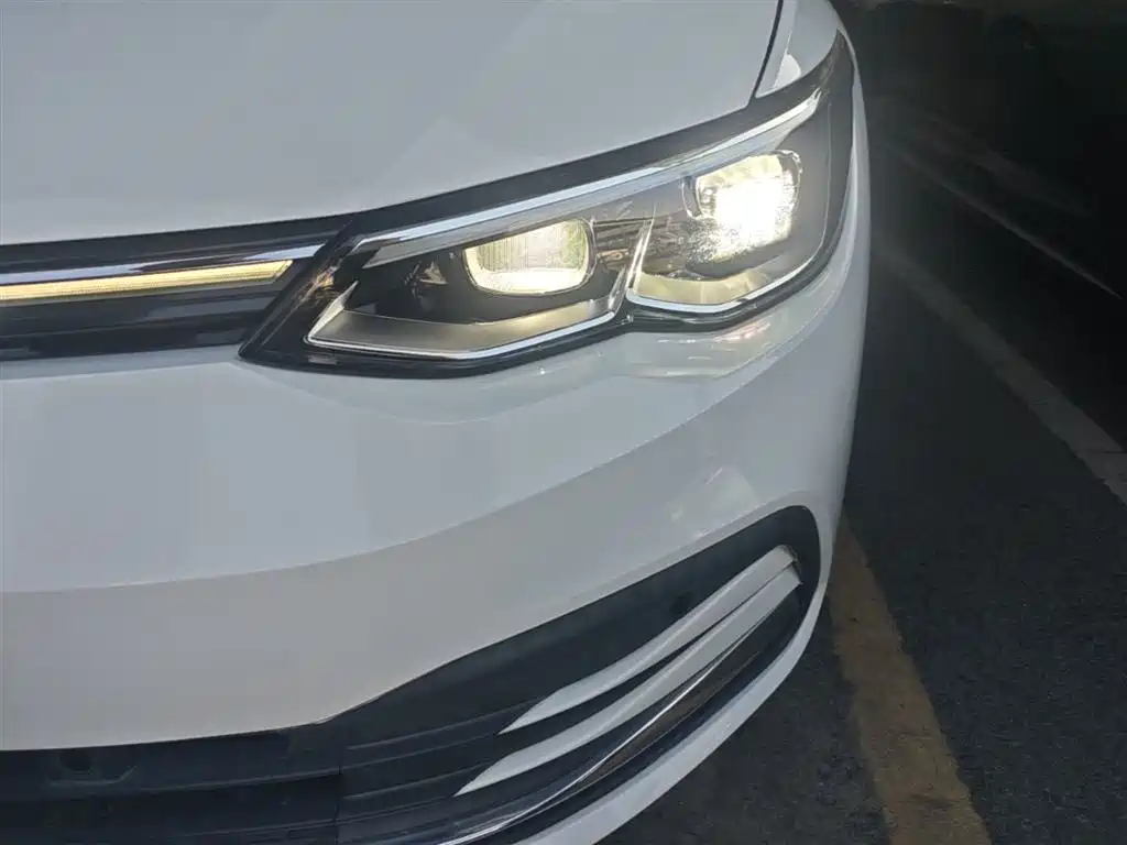 Golf 2023 280TSI DSG Pro купить на сайте DeffCars