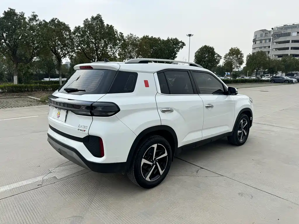 Beijing Hyundai ix35 2021 240TGDi DCT two-wheel drive GLS leading version купить на сайте DeffCars