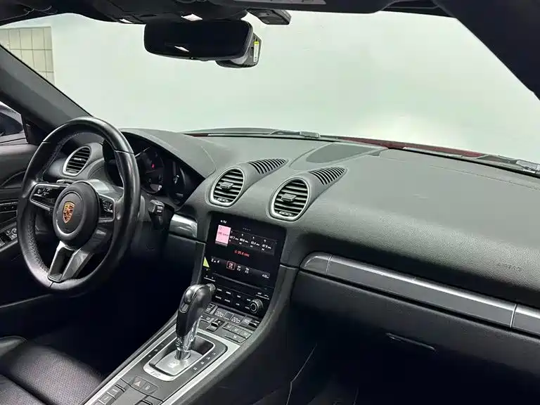 Porsche 718 2016 Cayman 2.0T купить на сайте DeffCars