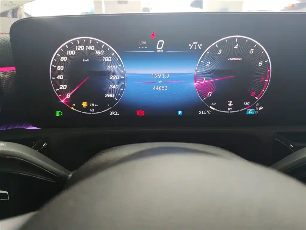 Mercedes-Benz A-Class 2023 A 200 L Fashion Model купить на сайте DeffCars