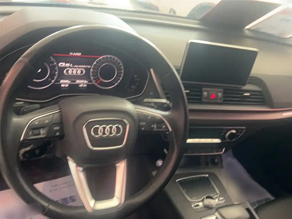 Audi Q5L 2020 45 TFSI exclusive and fashionable model купить на сайте DeffCars