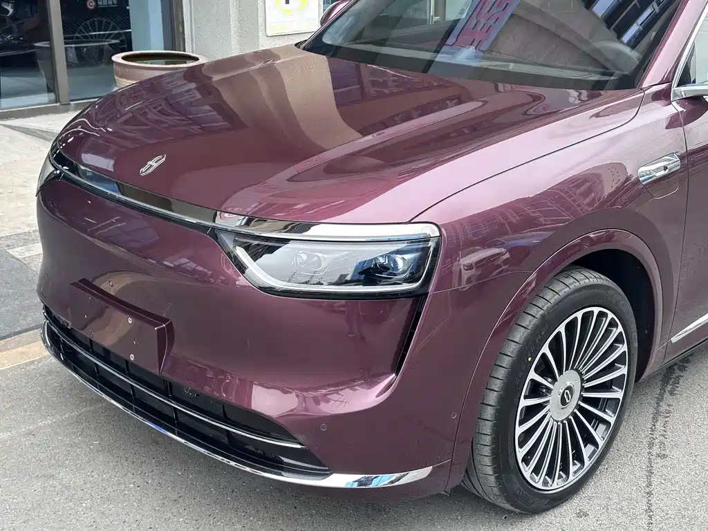 Wenjie M8 2025 extended range Ultra version 53.4kWh 5-seater version купить на сайте DeffCars